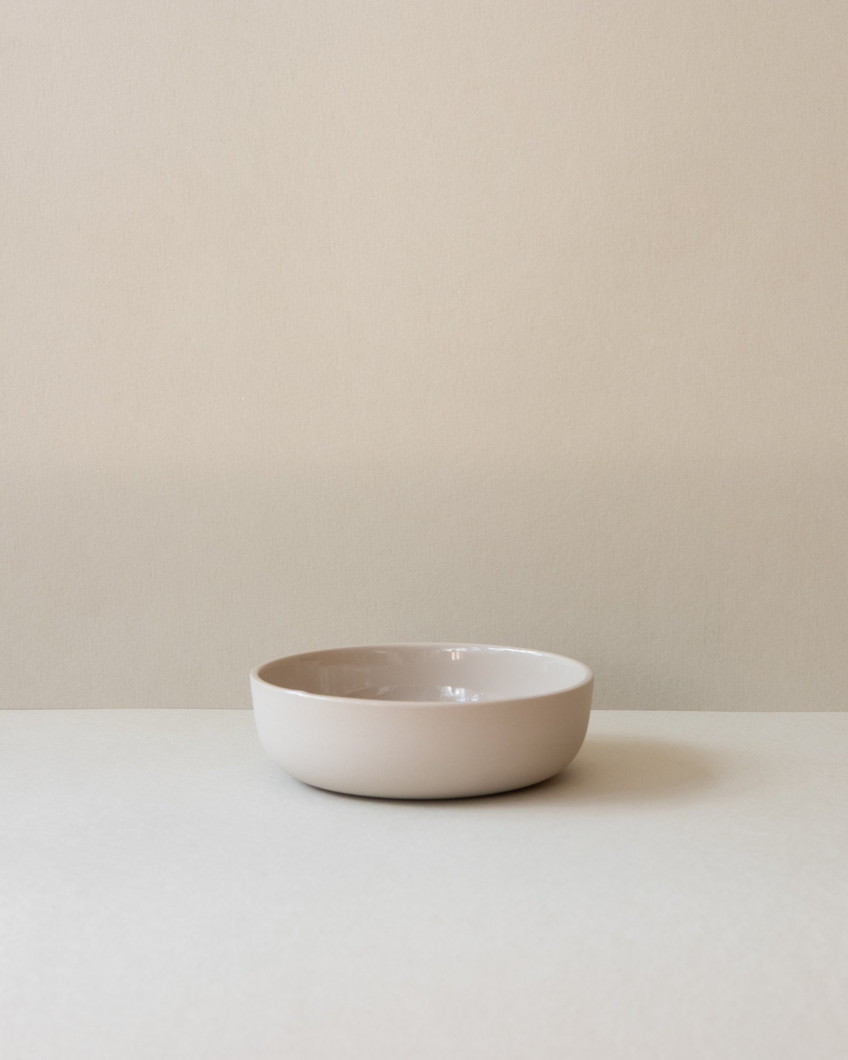 MOON SMALL · almond