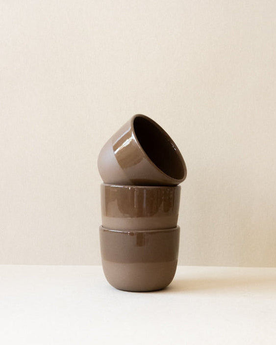 BASIC CUP MEDIUM · chocolate